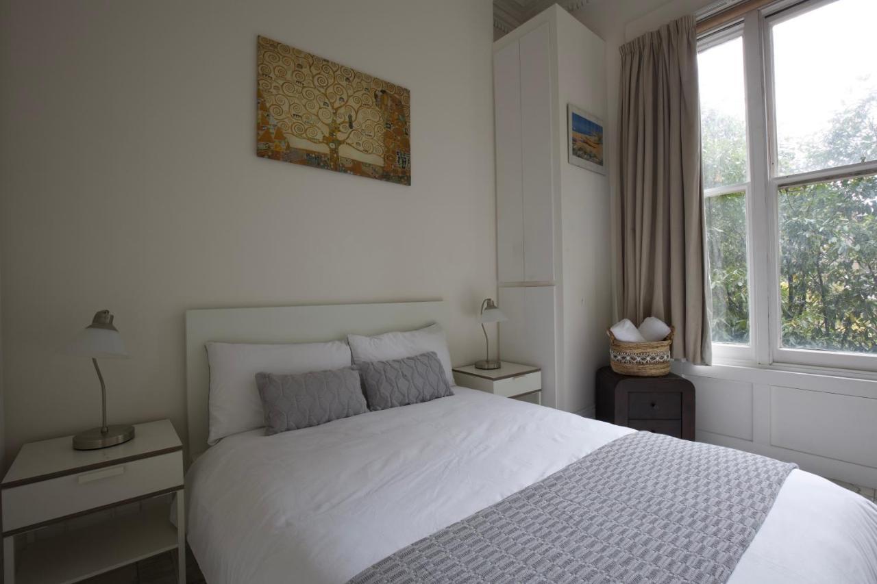 Large 2 Beds Flat Overlooking Clapham Common Park London Exterior photo