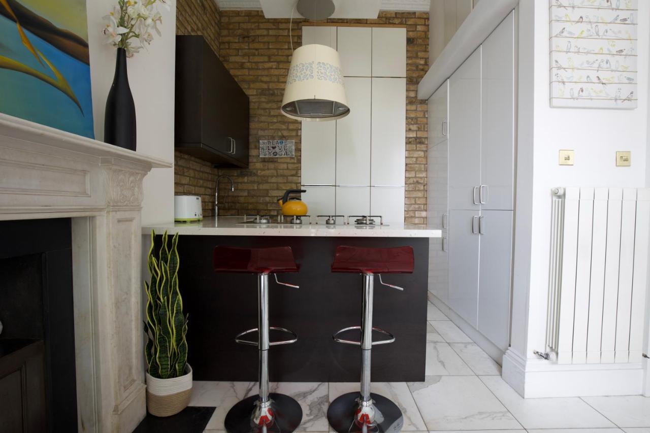 Large 2 Beds Flat Overlooking Clapham Common Park London Exterior photo